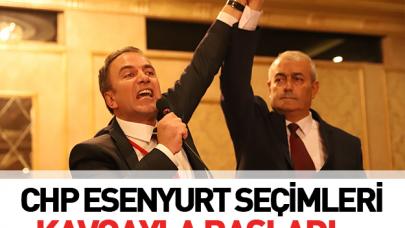 Demokrasi şöleni kavgayla başladı!