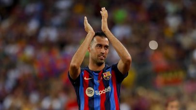 Barcelona, Busquets'e veda ediyor