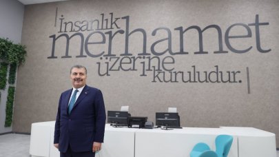 Fahrettin Koca, Ekrem İmamoğlu’na özendi! “Aramızda kalsın” diyerek duyurdu