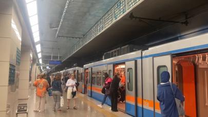 Yenikapı Metro İstasyonunda yolcular yangın paniği yaşadı