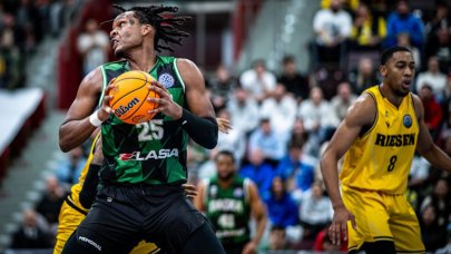 Darüşşafaka Lassa seriyi 3'üncü maça taşımak için parkede