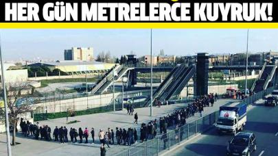 Avcılar'da metrelerce İstanbulkart kuyruğu