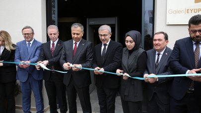 'Geçmişin İzinde Hat Sergisi' sanatseverlerle buluştu