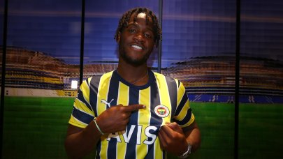 Nöbetçi golcü Michy Batshuayi