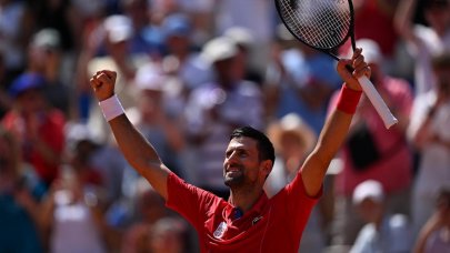 Teniste Olimpiyat altını Novak Djokovic'in!