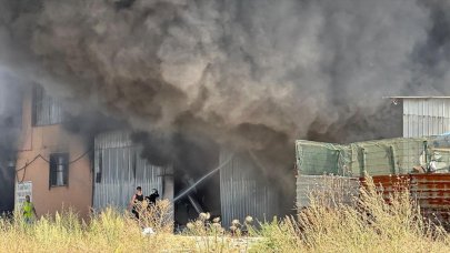 Tekirdağ'da geri dönüşüm tesisinde yangın!