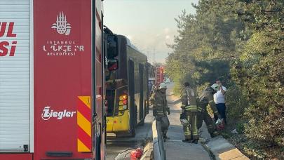 Seyir halindeki İETT otobüsünde yangın çıktı!