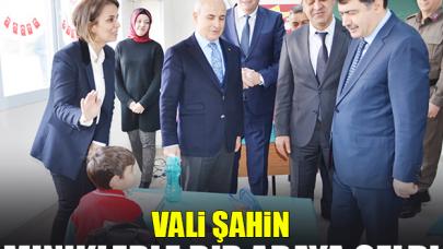 Vali Şahin miniklerle  buluştu