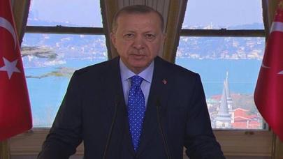 Cumhurbaşkanı Erdoğan Tıp Bayramı töreninde konuştu: 'Tüm vatandaşlarımızı, tedbirlere riayet ederek sağlık çalışanlarımıza destek olmaya çağırıyorum'