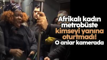 Afrikalı kadın arkadaşı için metrobüste kimseyi yanına oturtmadı!