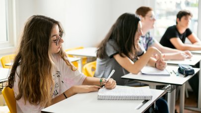 Cahit Arf Okulları eğitimde yıldızlaştı