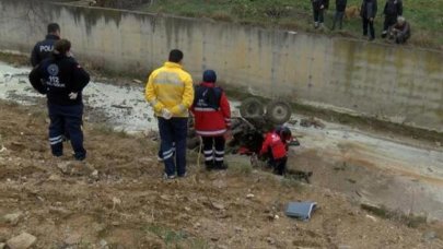 Tuzla'da dereye uçan traktörün sürücüsü hayatını kaybetti