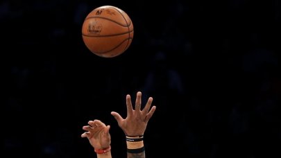 NBA'de Bulls, iki kez uzatmaya giden maçta 76ers'ı mağlup etti