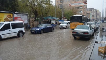 Mardin'de sağanak etkili oldu