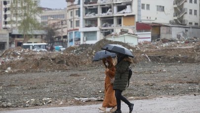 Deprem bölgesi için sağanak uyarısı