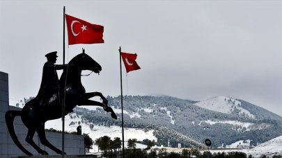 3 il ilkbaharda yağan karla beyaza büründü