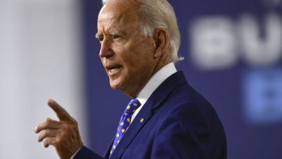 Biden, acil durumu sona erdiren yasa tasarısını onayladı