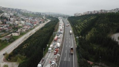 TEM Otoyolu'nda İstanbul yönü trafiğe kapandı