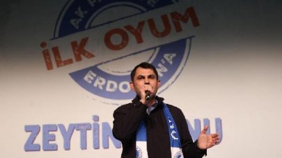 Bakan Kurum Zeytinburnu’nda gençlerle bir araya geldi