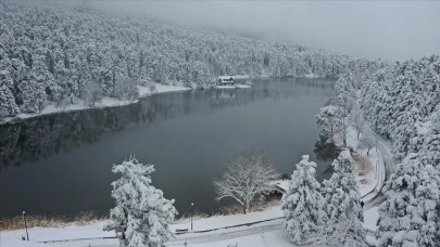 Kasım ayında kara kışı yaşayan Bolu’dan kartpostallık manzaralar…