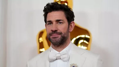 Yaşayan En Seksi Erkek Seçilmişti… John Krasinski bakın kiminle evli çıktı!