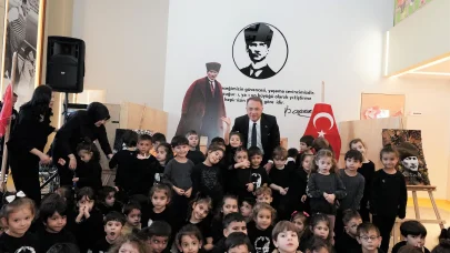 Beylikdüzü'nde Atatürk yeniden anılarak lokma dağıtıldı