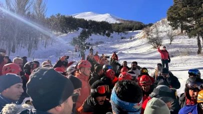 Emre Yazgan Kimdir, Öldü Mü? Kaç Yaşında, Nereli? Çığ Düştü Hayatını Kaybetti