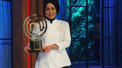 MasterChef Esra Tokelli Hayatı Biyografisi! MasterChef Esra Kaçıncı Oldu?