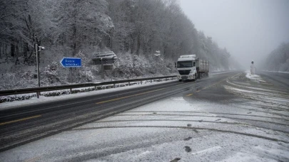 Bolu Dağı'nda Kar Yağışı Başladı! Hangi Bölgelerde Etkili?