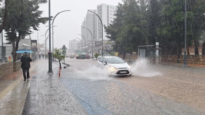 Meteoroloji'den Son Dakika Uyarısı: 17 İlde Şiddetli Yağış ve Rüzgar!