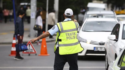 2025’te Trafik Cezaları Uçuyor! Araç Sahipleri Dikkat! İşte Yeni Ceza Tutarları