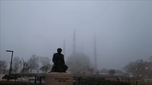 Edirne ve Tekirdağ’da Yoğun Sis: Görüş Mesafesi 50 Metrenin Altına Düştü!