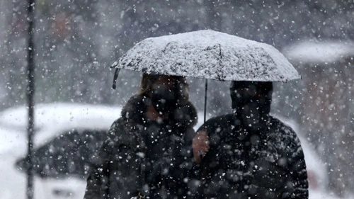 İstanbul'a kar neden yağmıyor? Soğuğu var ama kendisi yok