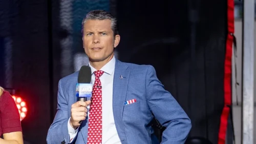 Trump’ın Savunma Bakanı Adayı Hegseth, ASEAN Sorusu Karşısında Zor Anlar Yaşadı