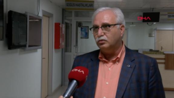 Prof. Dr. Özlü: Omicron'a Karşı 3'ncü Doz Aşı Olunmalı