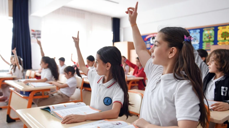 MEB'den büyük değişiklik! Tüm hizmetlerden ücretsiz yararlanacaklar