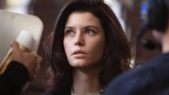 Beren Saat yeni projeyle ekranlara dönüyor! Bu defa gazeteciyi canlandıracak