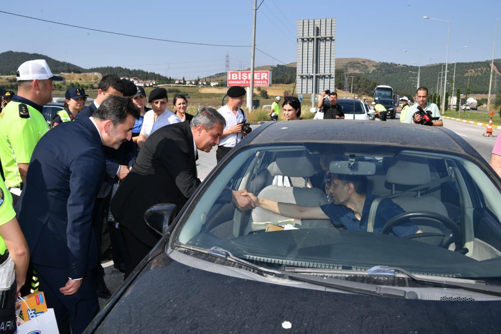 Bayram trafiğine ekiplerden 10 kilometrede bir denetim