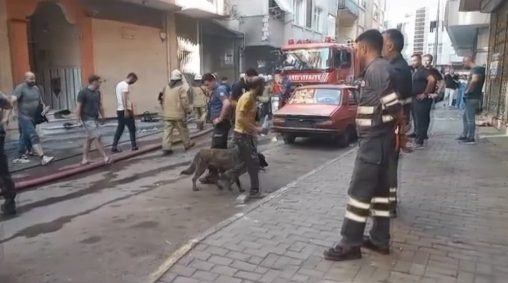 İstanbul'da patlama: 2'si itfaiye personeli 7 kişi yaralandı