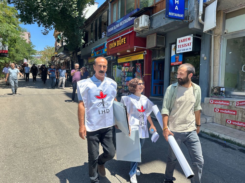 Cumartesi Anneleri'ne destek amacıyla toplananlara polis müdahalesi: 6 kişi gözaltında