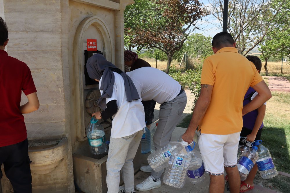 İlçede su sıkıntısı: Çeşmeler ücretli hale getirildi