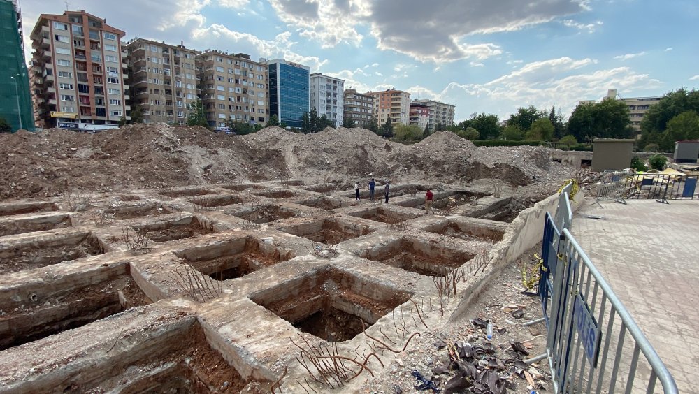 Depremde 89 kişiye mezar olmuştu: Yıkık yere 6 ay sonra elektrik faturası