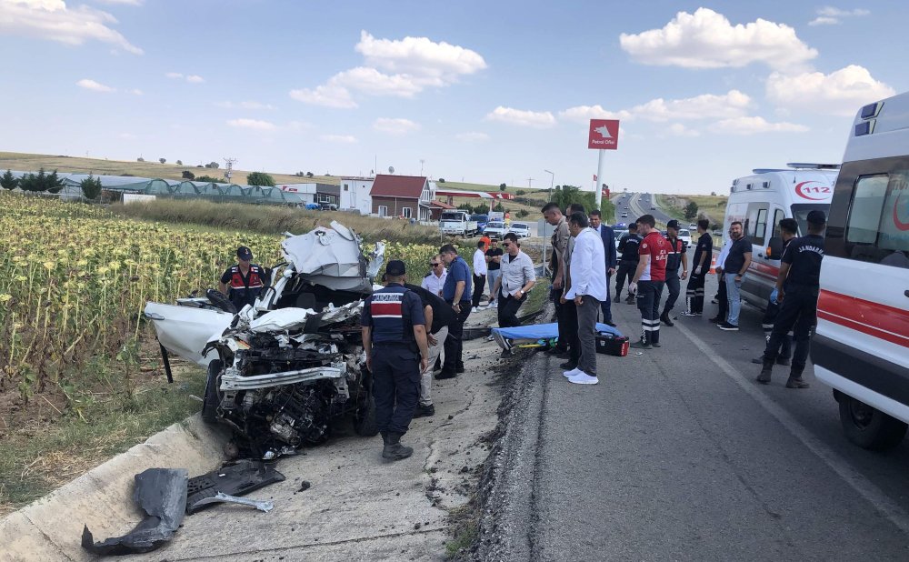 Feci kaza: 1 polis öldü, 2'si polis 5 yaralı