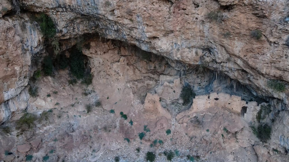 Çevresel tehditler altında: Gizemli manastır kurtarılmayı bekliyor