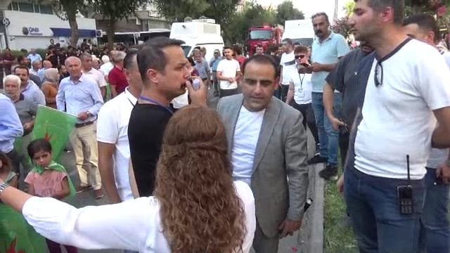 DBP Eş Genel Başkanı Aydeniz ile polis müdürü arasında tartışma