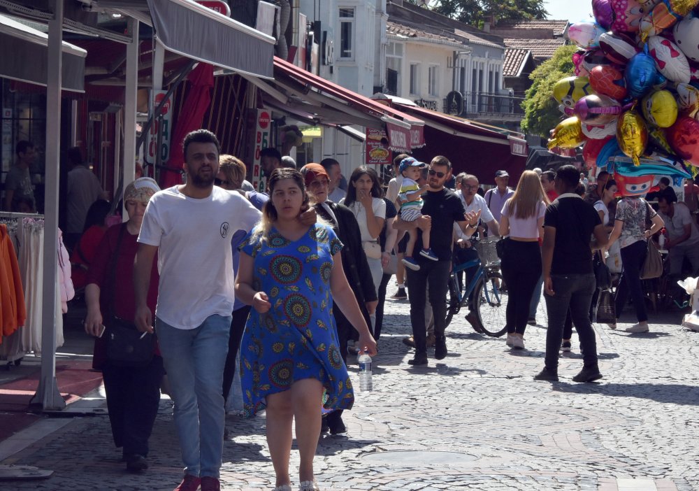 Sınır kapısında gurbetçi yoğunluğu bitti: Bulgarlar Edirne'ye akın etti