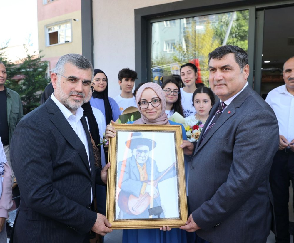 Sultanbeyli’de Aşık Veysel Kültür ve Sanat Evi açıldı