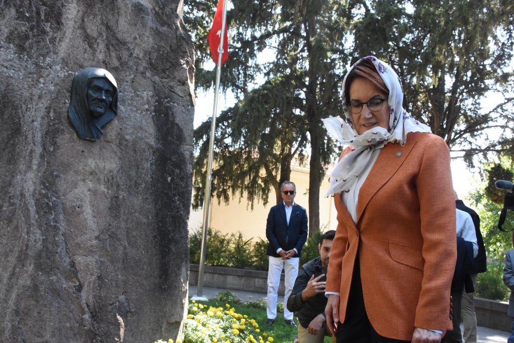 Meral Akşener İzmir'de