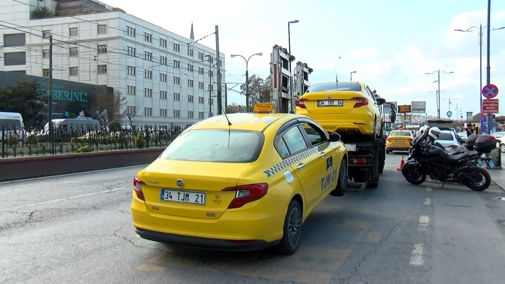 Kısa mesafeye fahiş fiyat isteyen taksicilere ceza yağdı: 'Tahmini tutar söyledik'