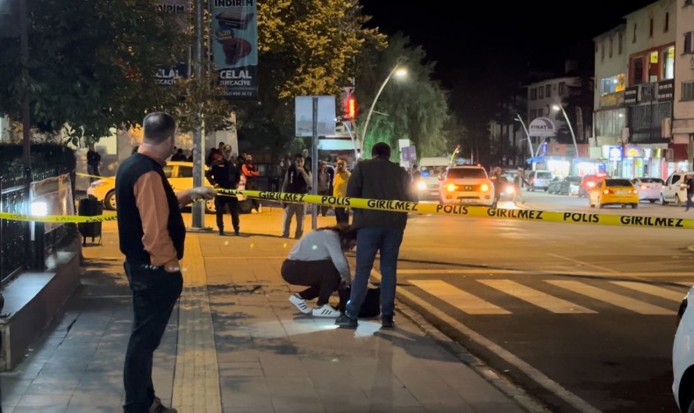 Şüpheli çanta panik yarattı: Cadde  araç ve yaya trafiğine kapatıldı